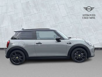 Used MINI Hatch 2022 for sale - 79626599: Photo