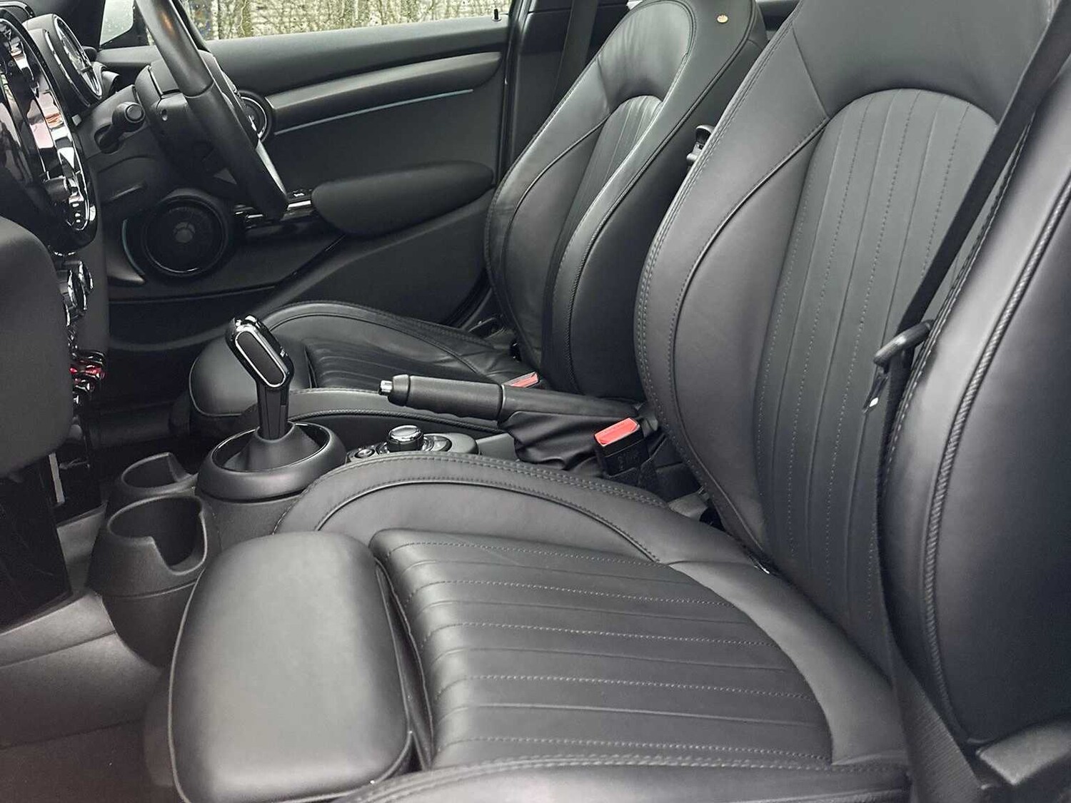 Used MINI Hatch 2022 for sale - 77528882: Photo 15