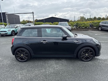 Used MINI Hatch 2022 for sale - 75723668: Photo