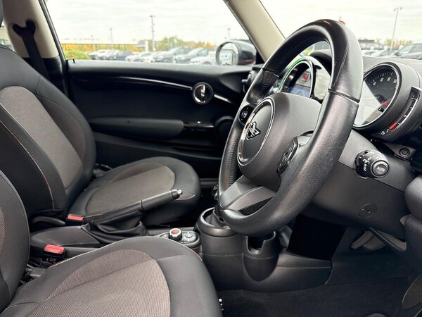 Used MINI Hatch 2021 for sale - 76319649: Photo 21