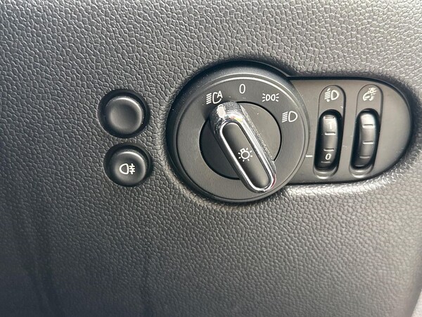Used MINI Hatch 2021 for sale - 76319649: Photo 27