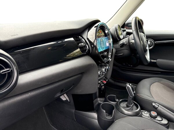 Used MINI Hatch 2021 for sale - 76319649: Photo 7