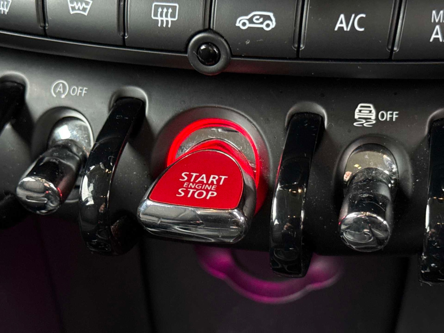 Used MINI Hatch 2020 for sale - 77033506: Photo 23