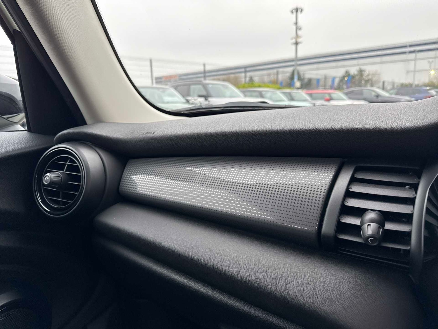 Used MINI Hatch 2020 for sale - 77033506: Photo 24