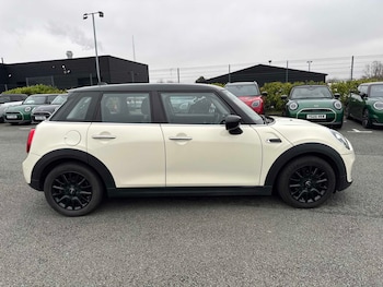 Used MINI Hatch 2020 for sale - 77033506: Photo