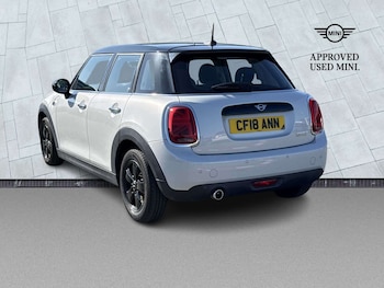 Used MINI Hatch 2018 for sale - 78310558: Photo