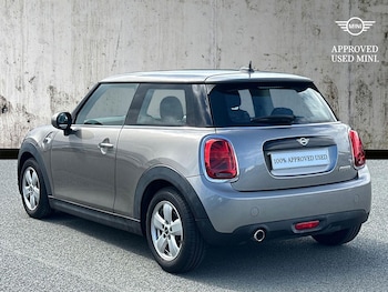 Used MINI Hatch 2018 for sale - 75956181: Photo