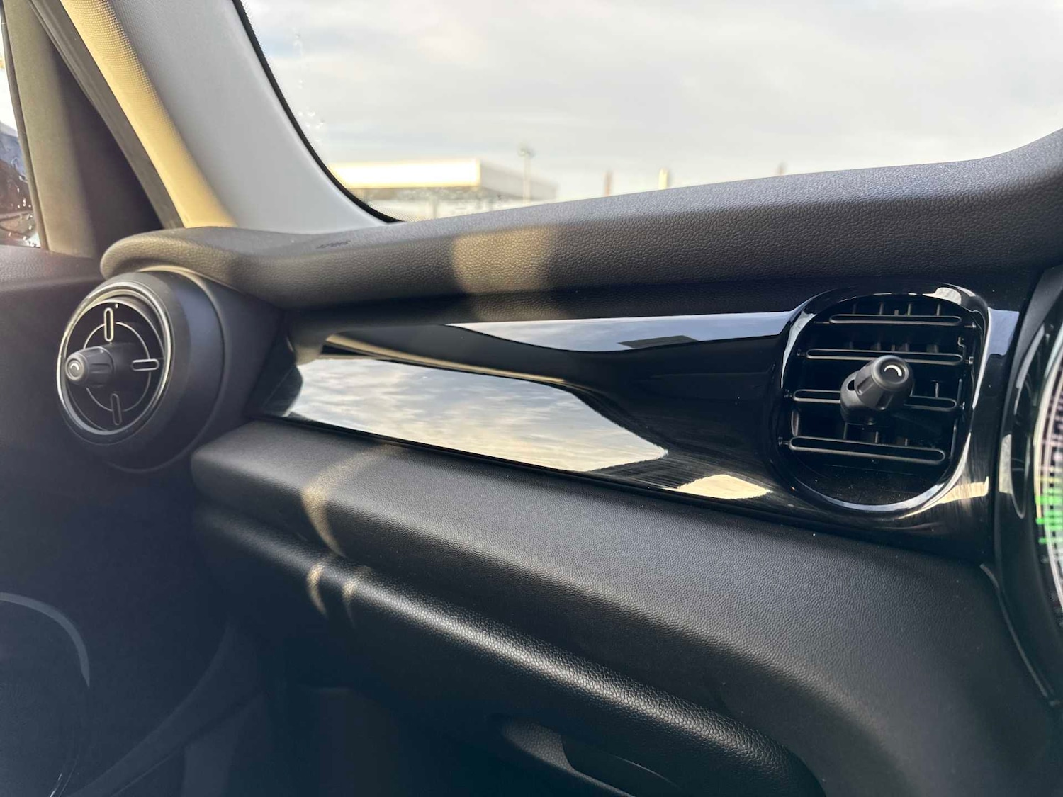 Used MINI Hatch 2022 for sale - 76957602: Photo 24