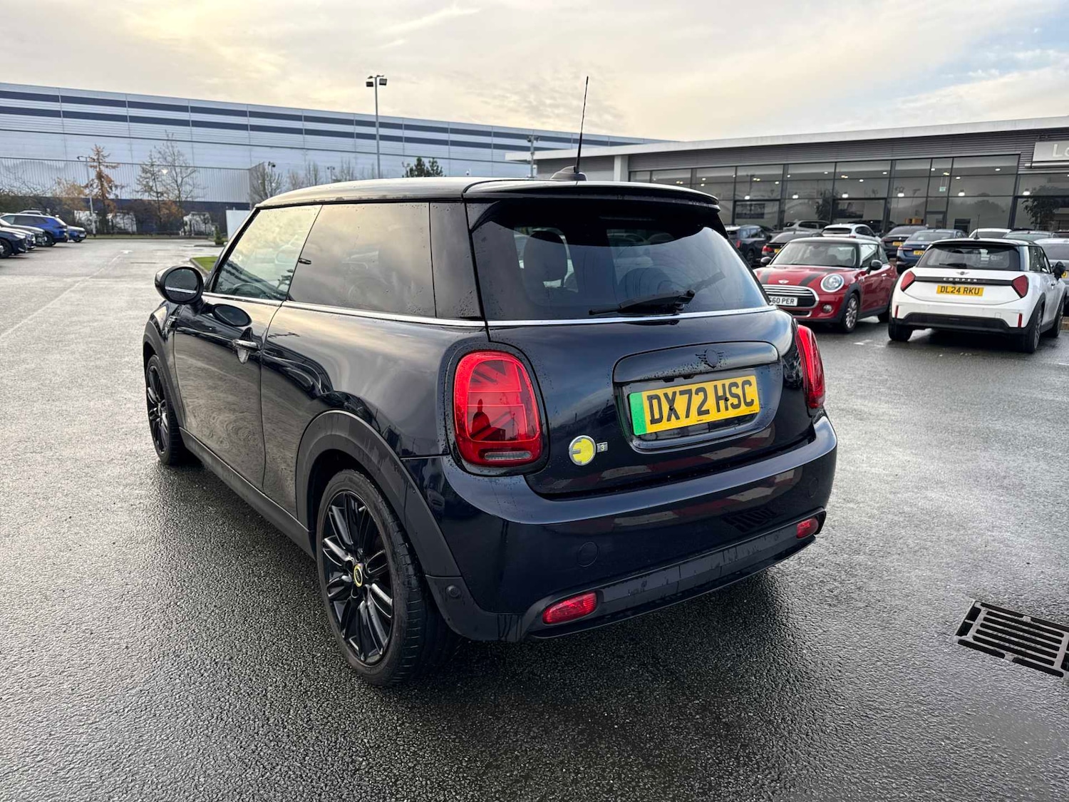 Used MINI Hatch 2022 for sale - 76957541: Photo 2