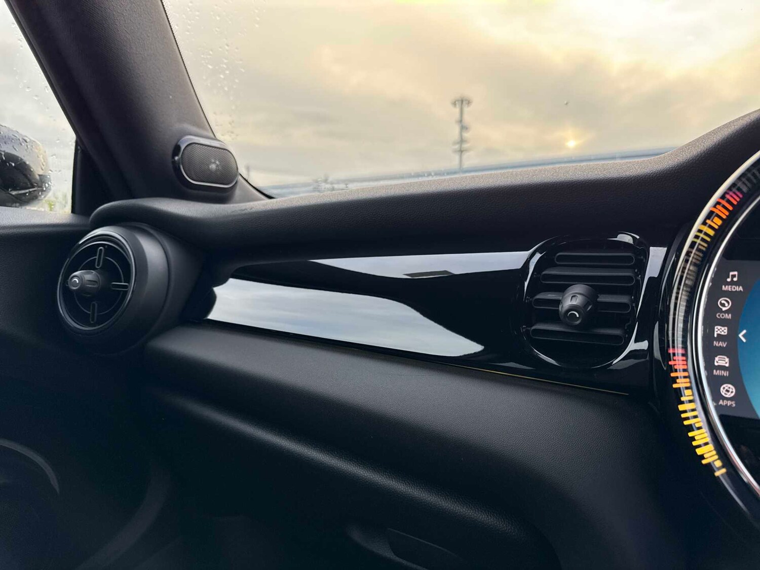 Used MINI Hatch 2022 for sale - 76957541: Photo 24