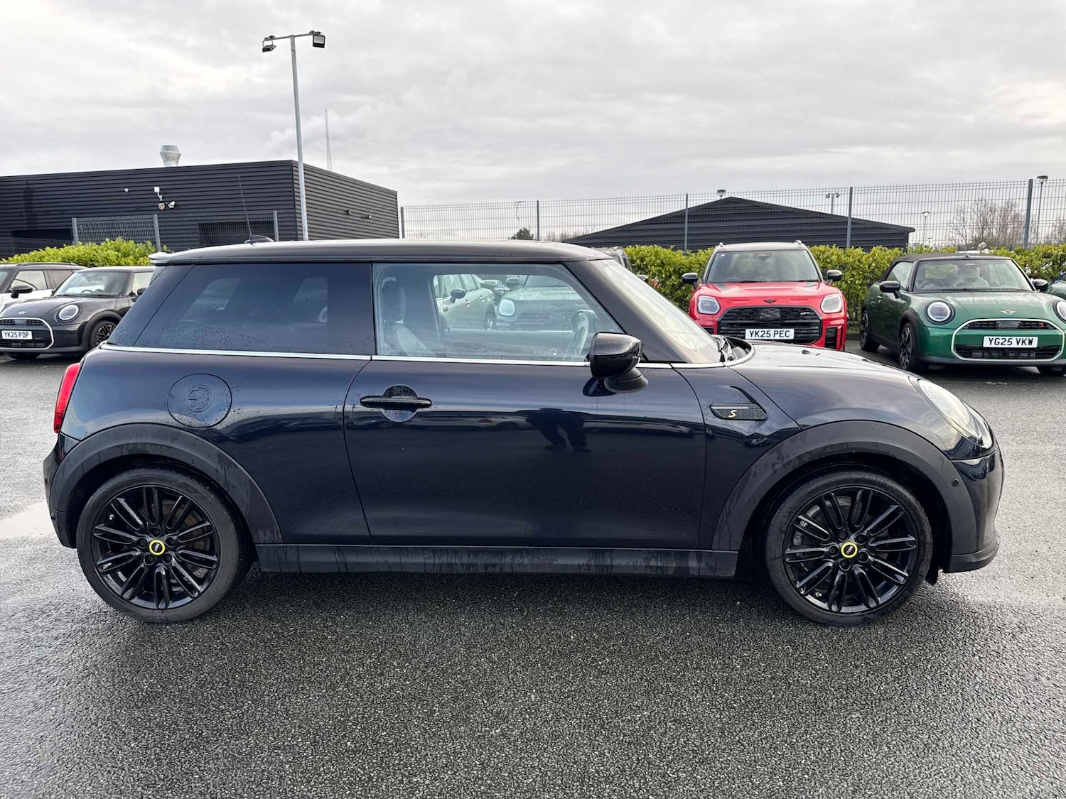 Used MINI Hatch 2022 for sale - 76957541: Photo 3