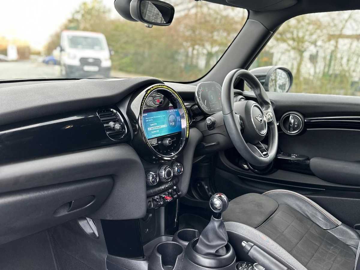 Used MINI Hatch 2022 for sale - 77676285: Photo 15