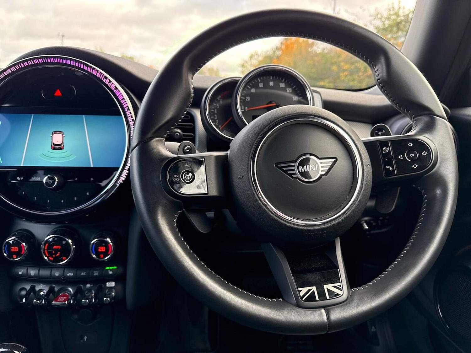 Used MINI Hatch 2022 for sale - 76418185: Photo 9