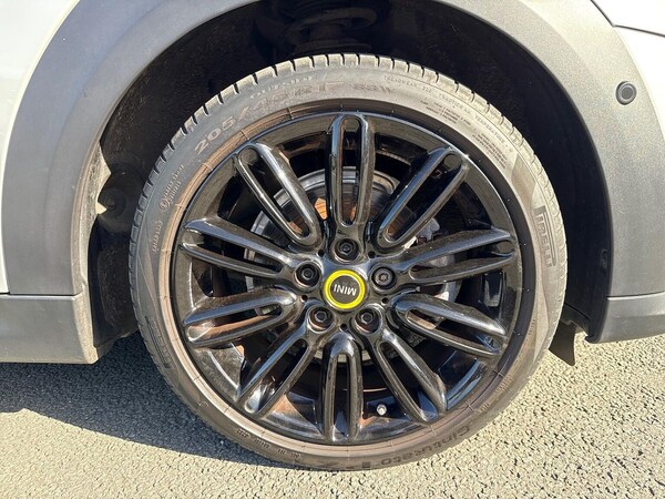 Used MINI Hatch 2022 for sale - 76187173: Photo 6