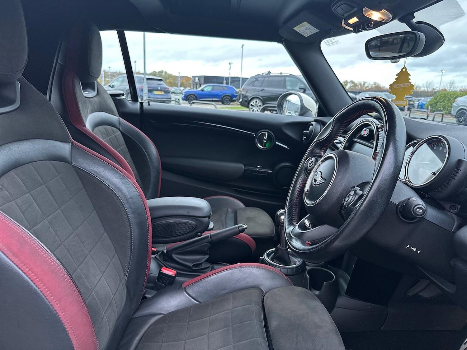 Used MINI Convertible 2016 for sale - 76455267: Photo 15