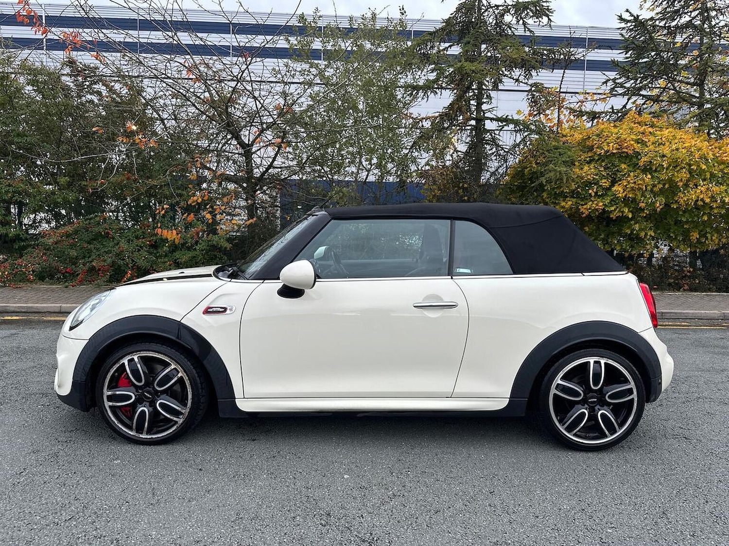 Used MINI Convertible 2016 for sale - 76455267: Photo 19