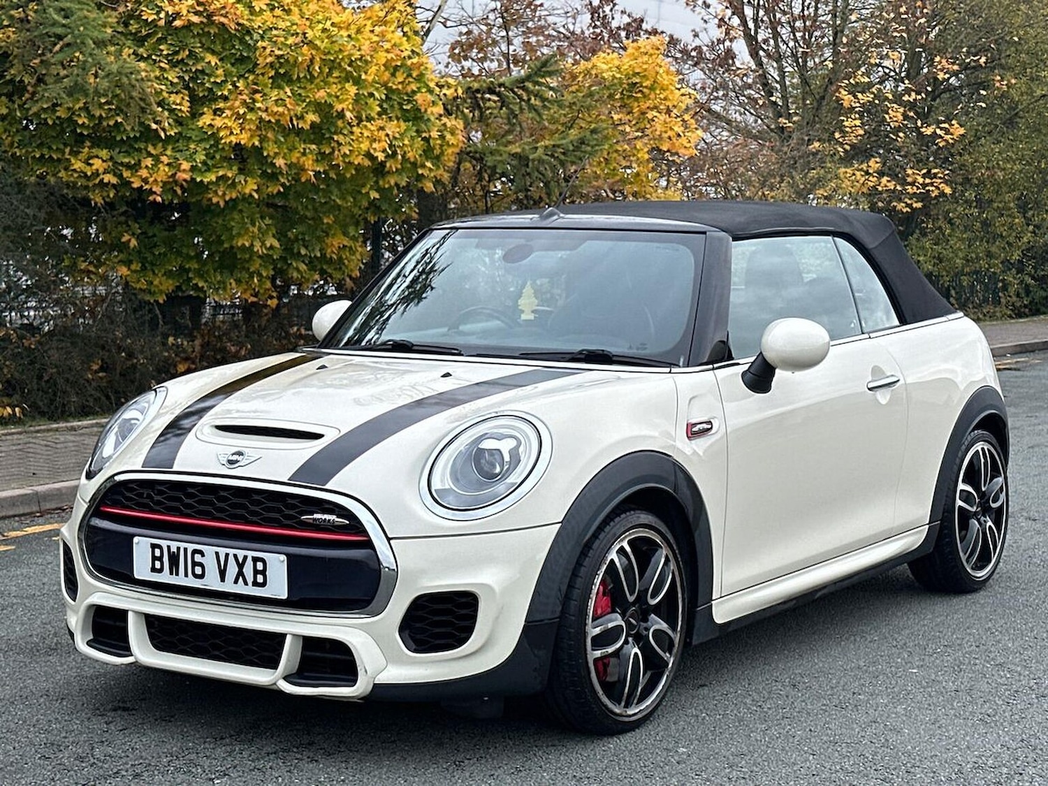 Used MINI Convertible 2016 for sale - 76455267: Photo 20