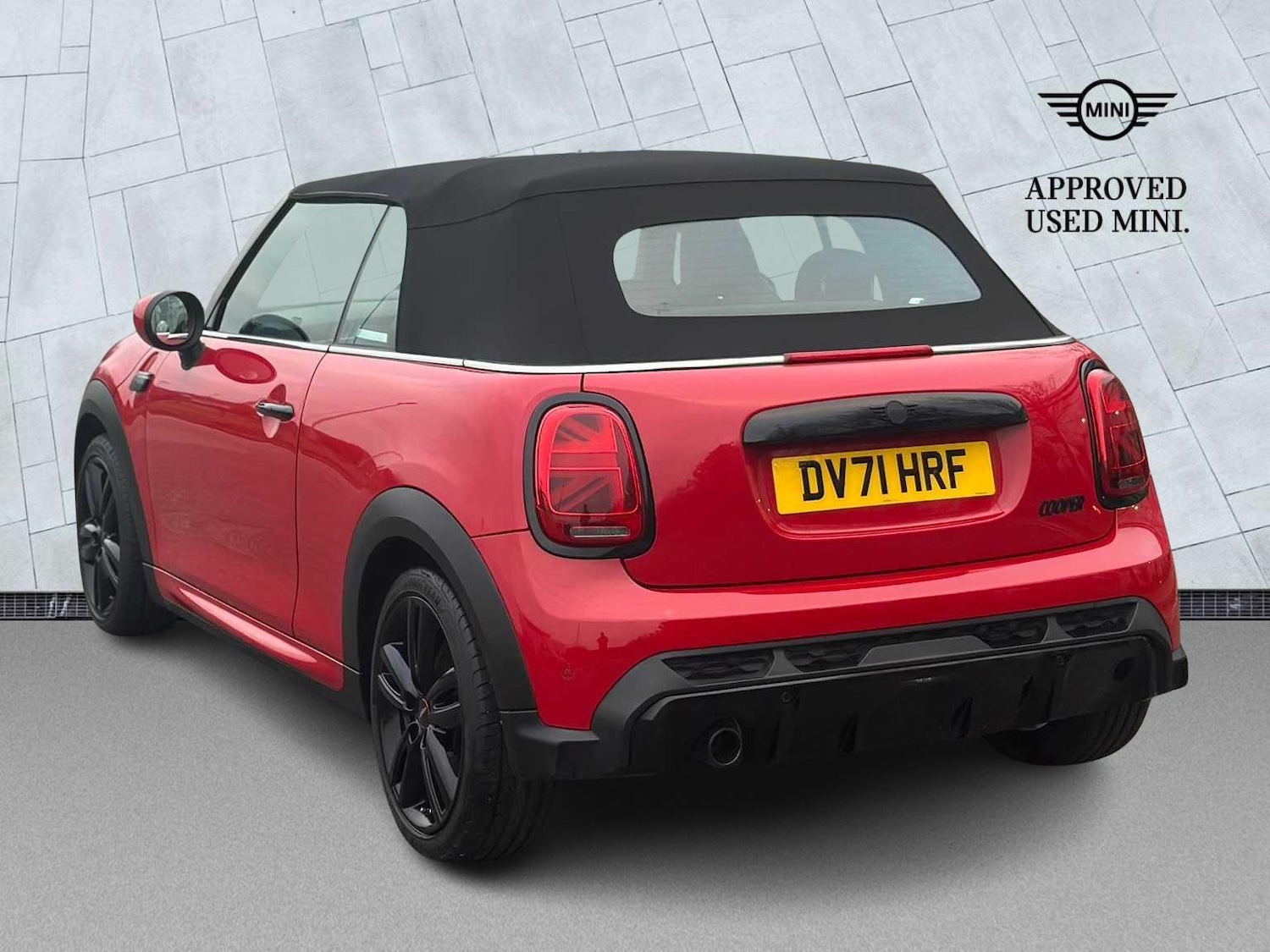 Used MINI Convertible 2021 for sale - 77488968: Photo 2