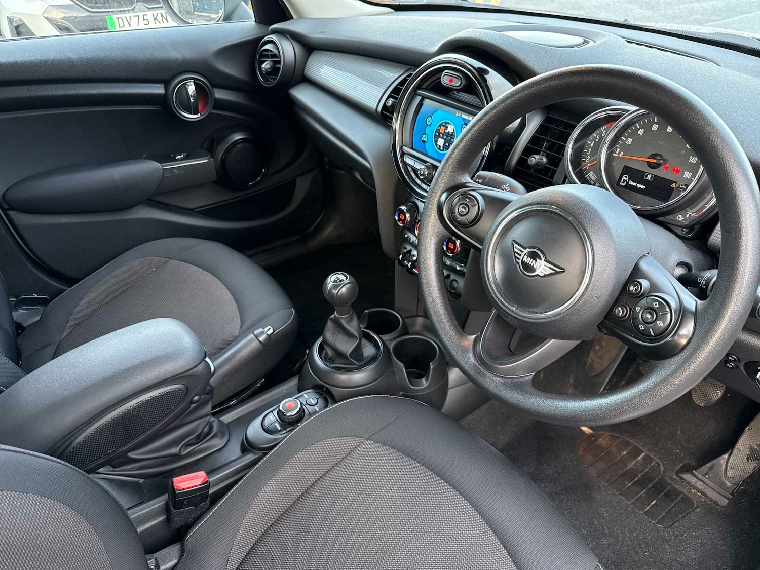 Used MINI Hatch 2019 for sale - 76957540: Photo 15