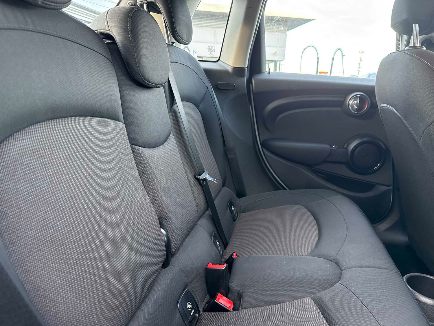 Used MINI Hatch 2019 for sale - 76957540: Photo 16