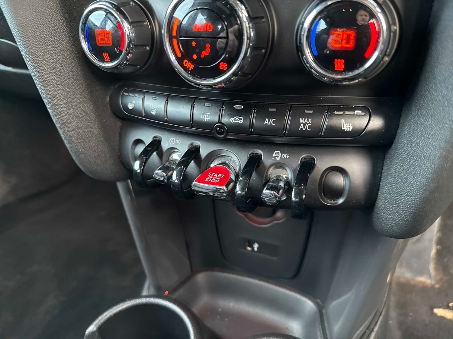 Used MINI Hatch 2019 for sale - 76957540: Photo 22