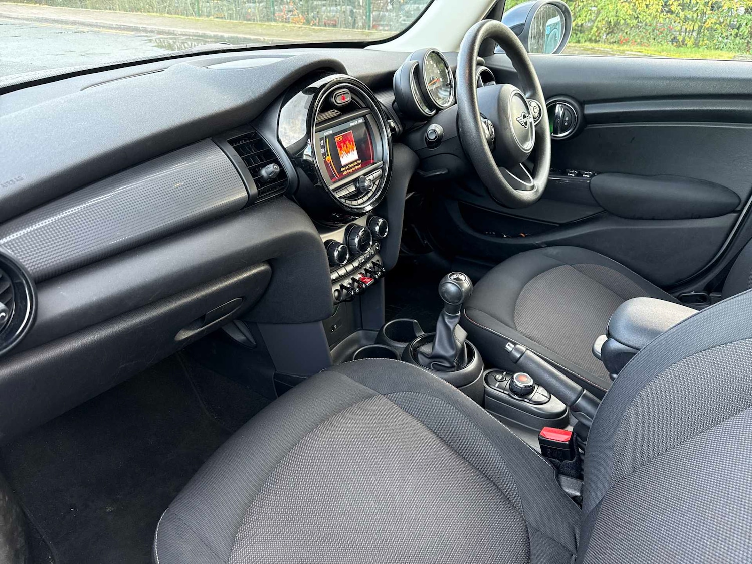 Used MINI Hatch 2019 for sale - 76957540: Photo 7