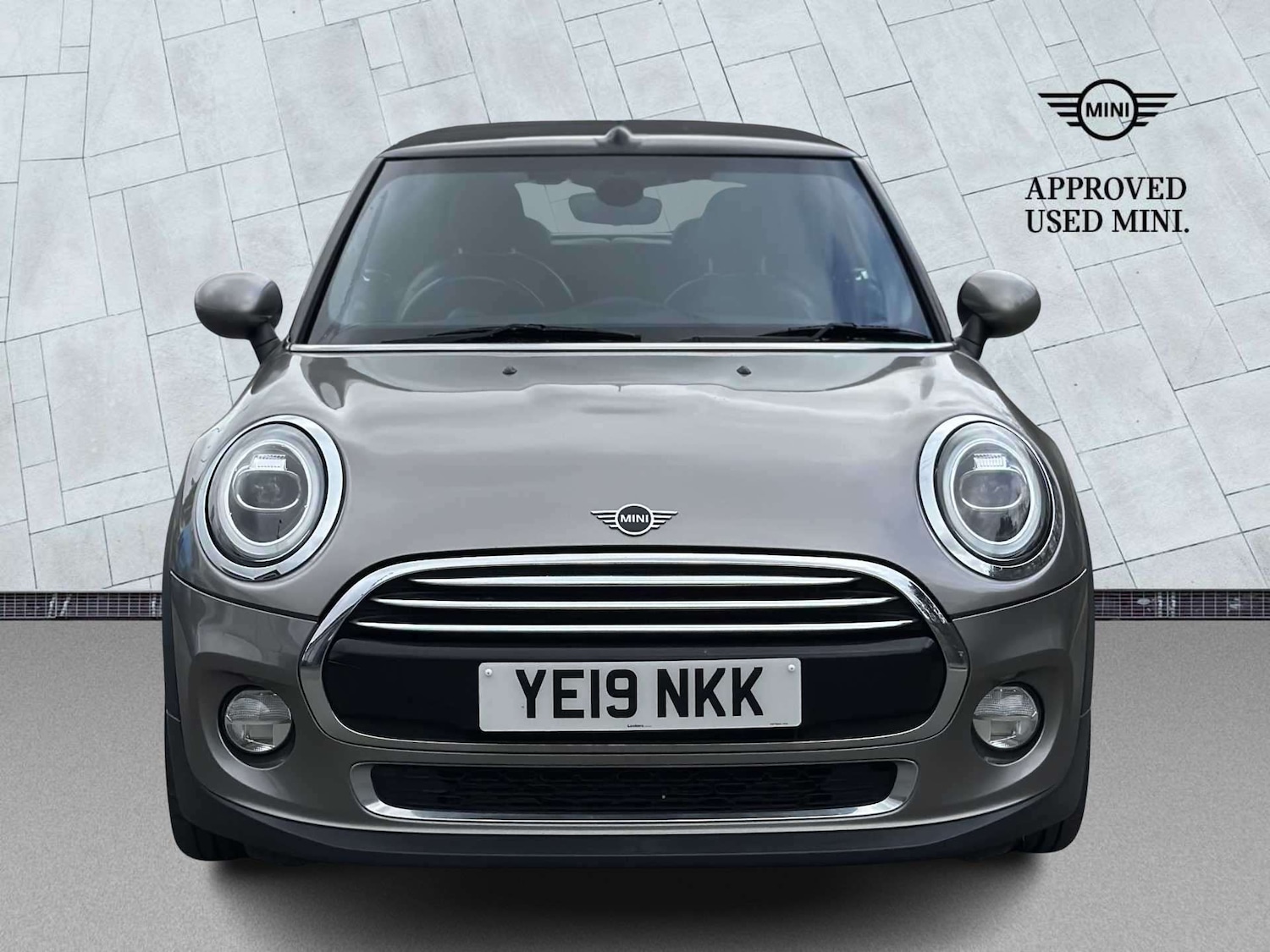 Used MINI Convertible 2019 for sale - 78195988: Photo 5