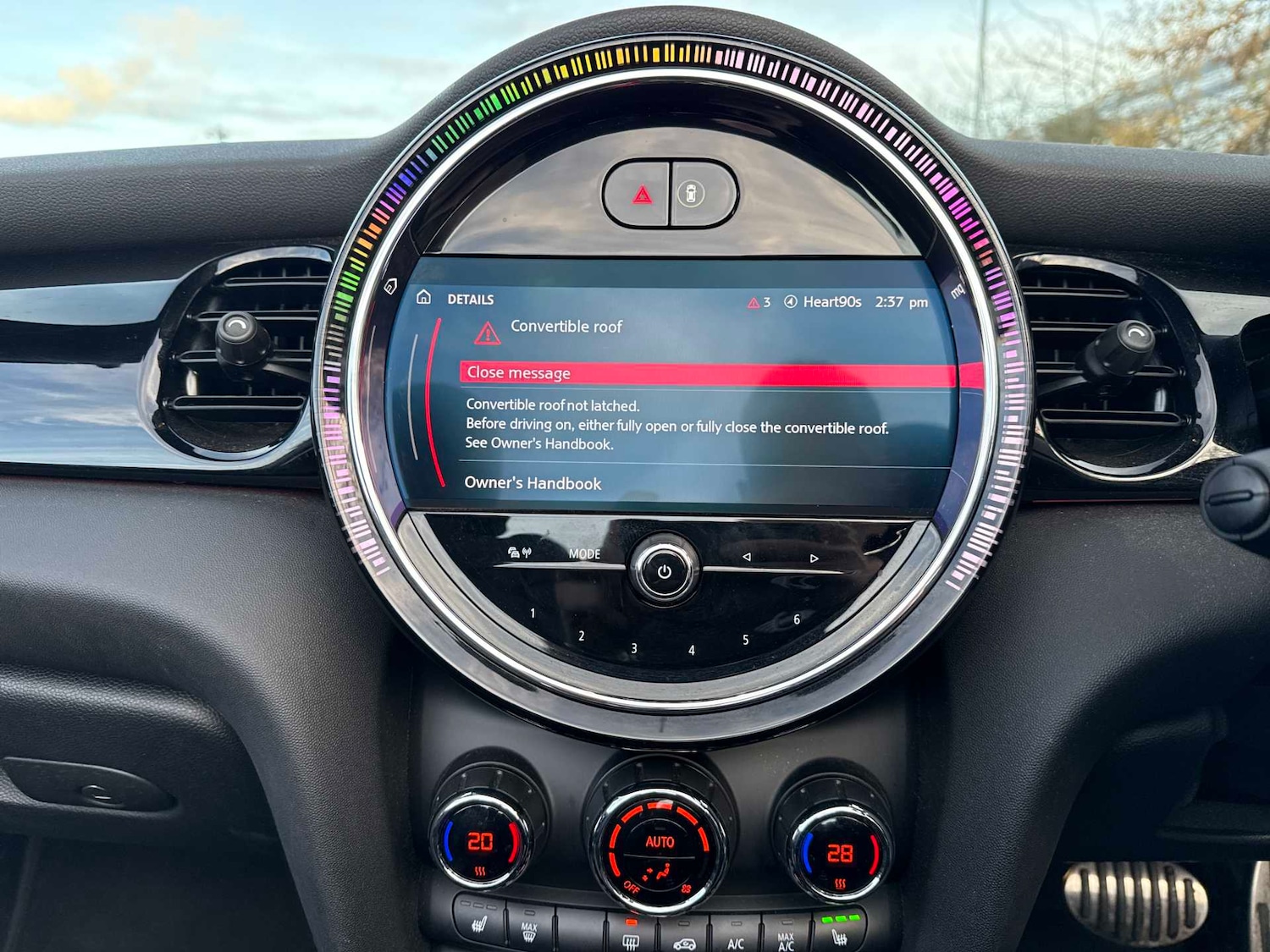 Used MINI Convertible 2024 for sale - 76963513: Photo 11