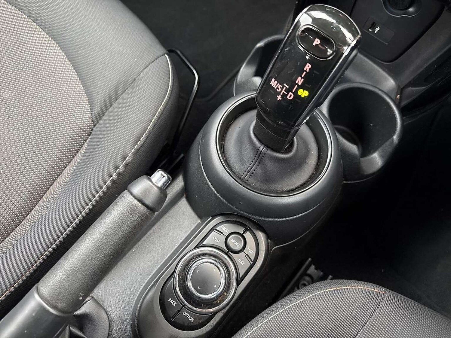 Used MINI Hatch 2022 for sale - 76596392: Photo 13