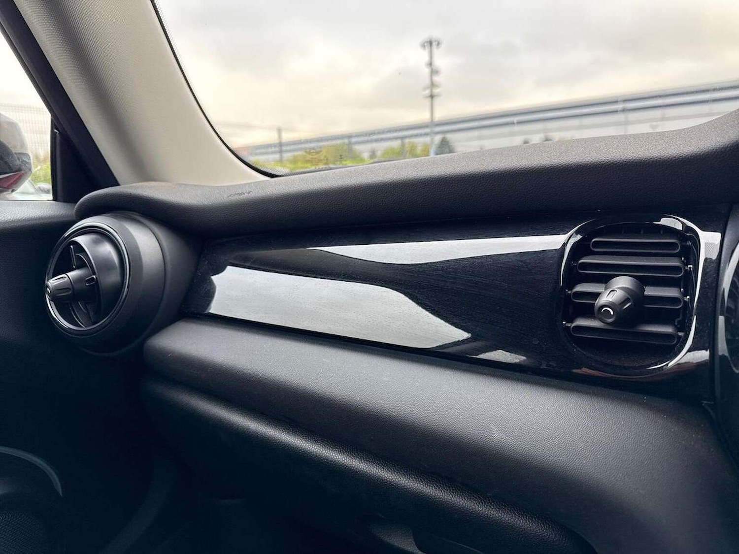 Used MINI Hatch 2022 for sale - 76596392: Photo 24