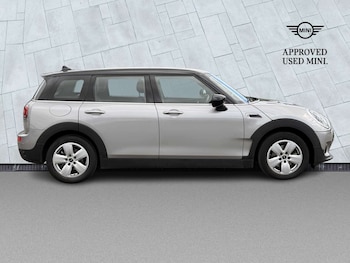 Used MINI Clubman 2023 for sale - 79083266: Photo