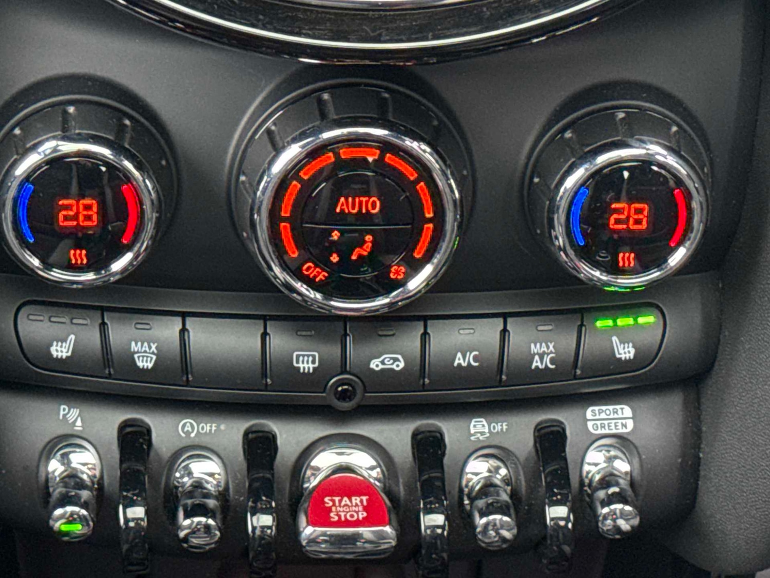 Used MINI Hatch 2023 for sale - 76970014: Photo 11