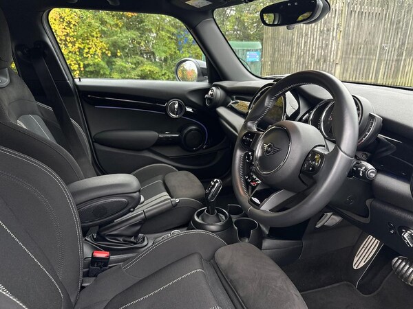 Used MINI Hatch 2021 for sale - 76231677: Photo 15