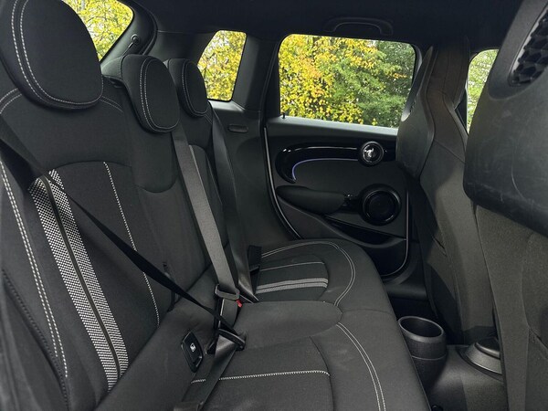 Used MINI Hatch 2021 for sale - 76231677: Photo 16