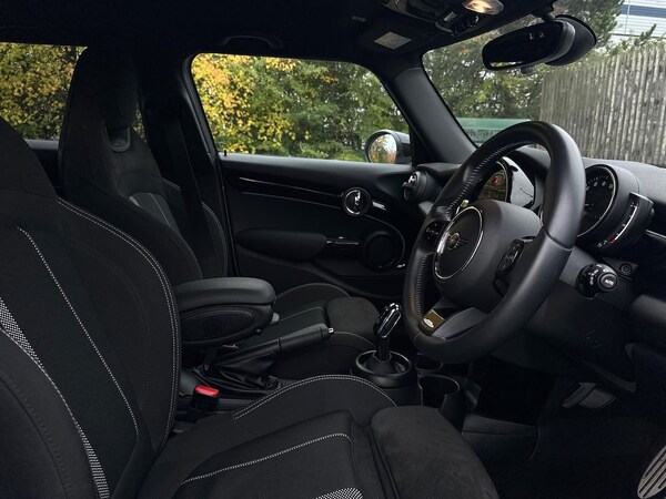 Used MINI Hatch 2021 for sale - 76231677: Photo 21