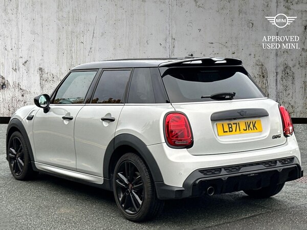 Used MINI Hatch 2021 for sale - 76231677: Photo 2