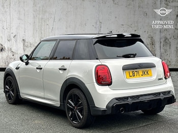 Used MINI Hatch 2021 for sale - 76231677: Photo 2