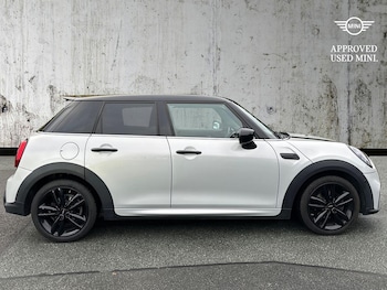 Used MINI Hatch 2021 for sale - 76231677: Photo 3