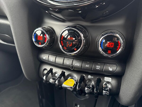 Used MINI Hatch 2022 for sale - 76299347: Photo 12