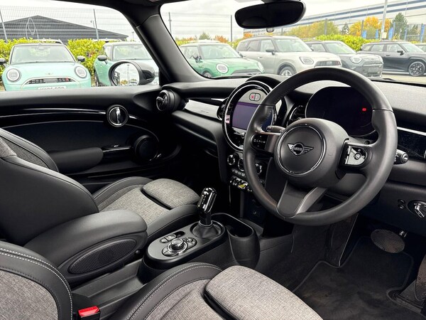Used MINI Hatch 2022 for sale - 76299347: Photo 15