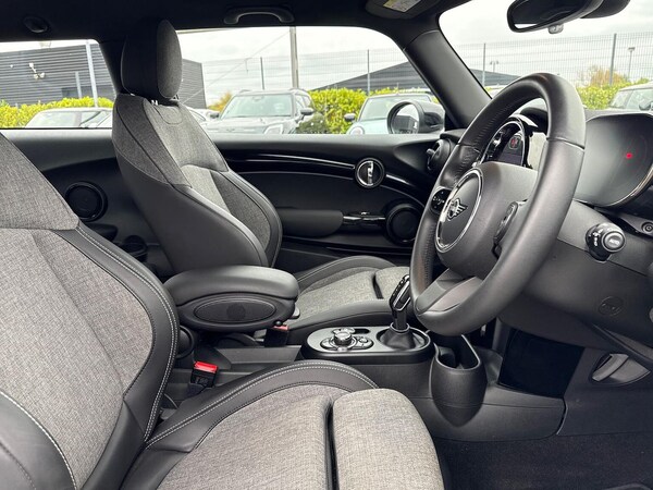 Used MINI Hatch 2022 for sale - 76299347: Photo 21