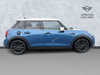 Used MINI Hatch 2024 for sale - 78532570: Photo