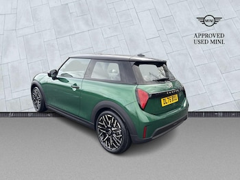 Used MINI Cooper 2026 for sale - 77946119: Photo