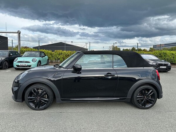 Used MINI Convertible 2022 for sale - 76331032: Photo 20