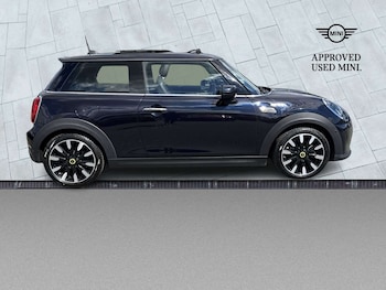 Used MINI Hatch 2023 for sale - 78317146: Photo