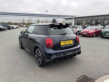 Used MINI Hatch 2021 for sale - 78243011: Photo
