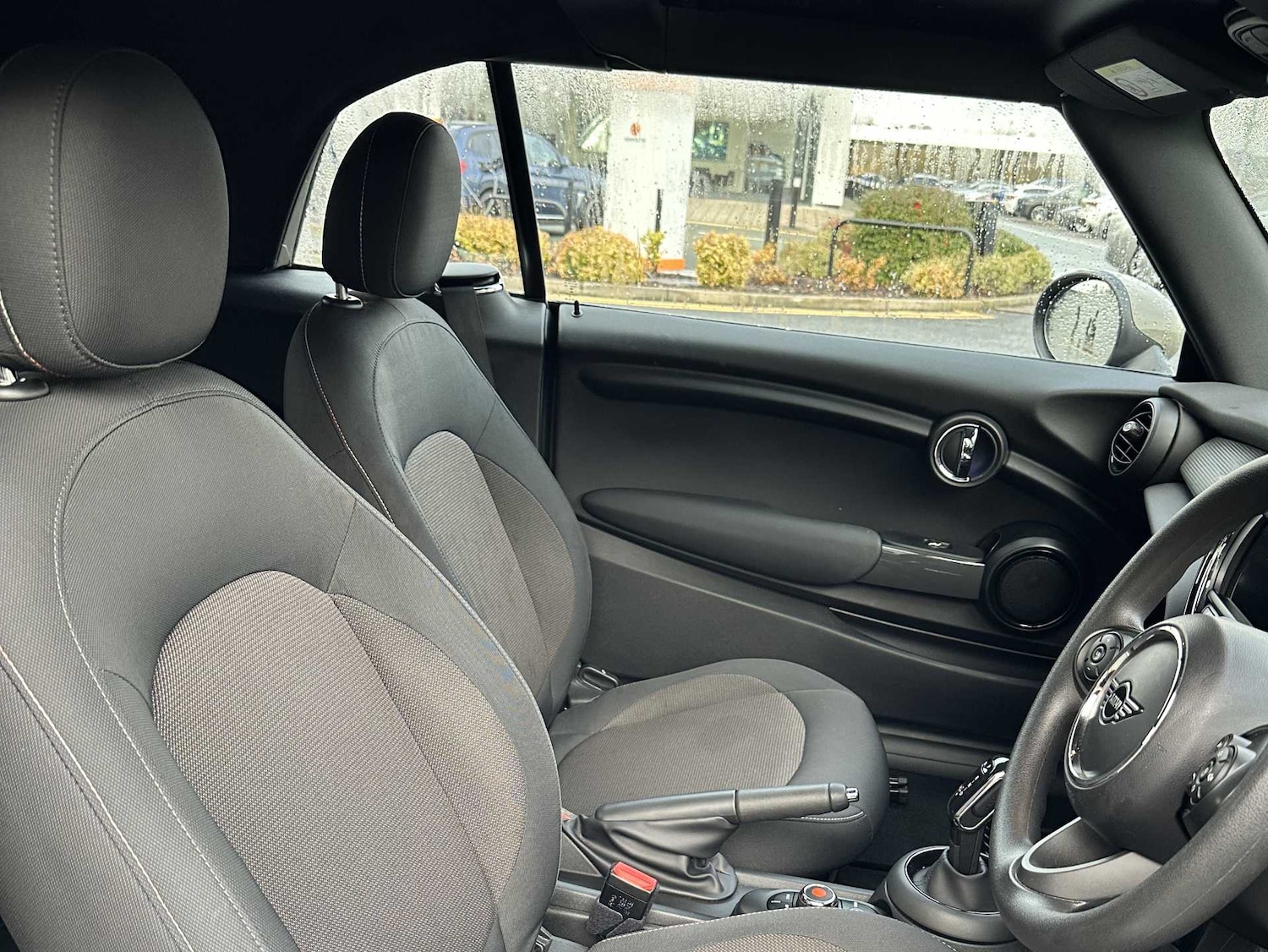 Used MINI Convertible 2019 for sale - 77487382: Photo 13