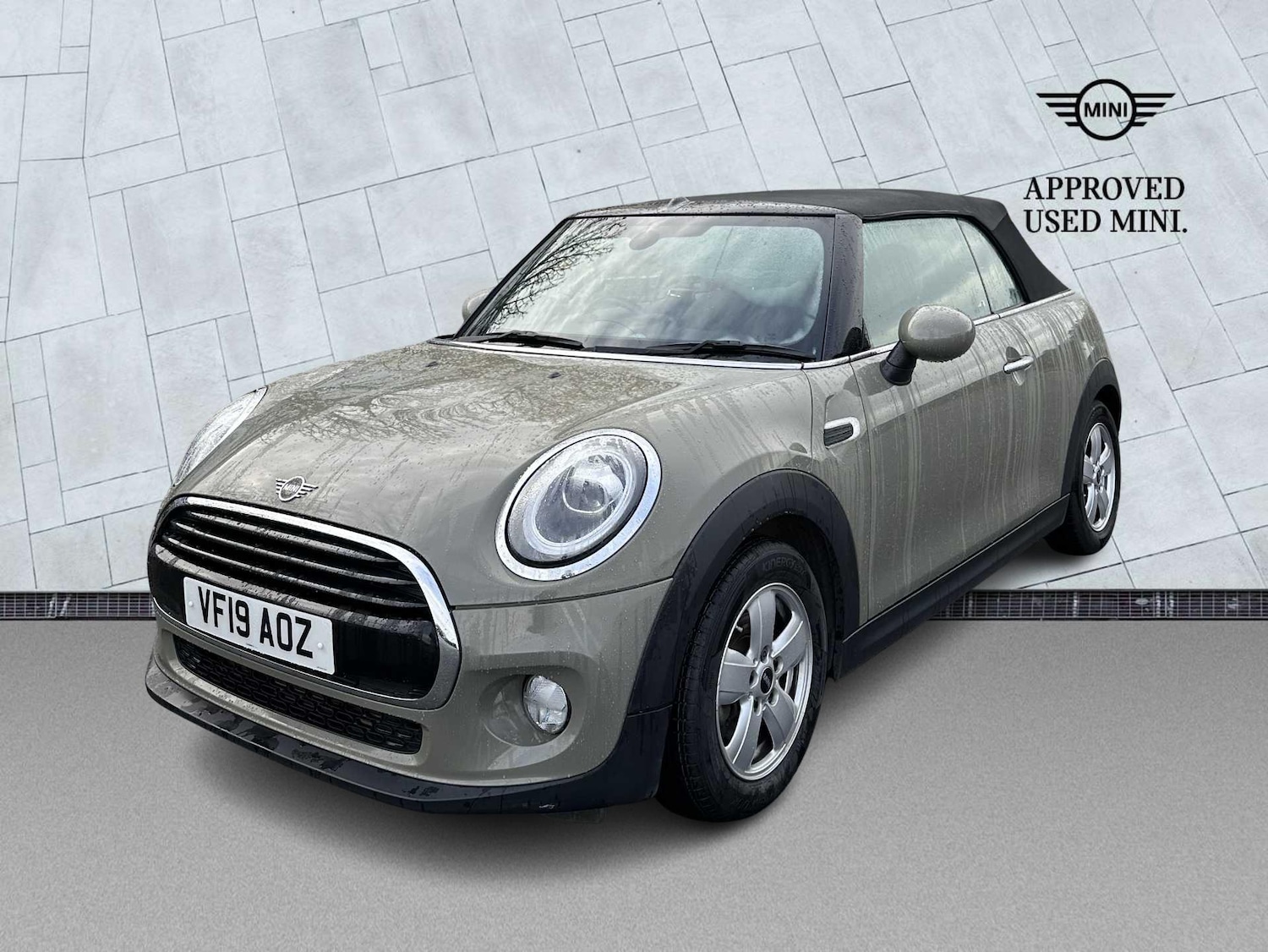 Used MINI Convertible 2019 for sale - 77487382: Photo 3