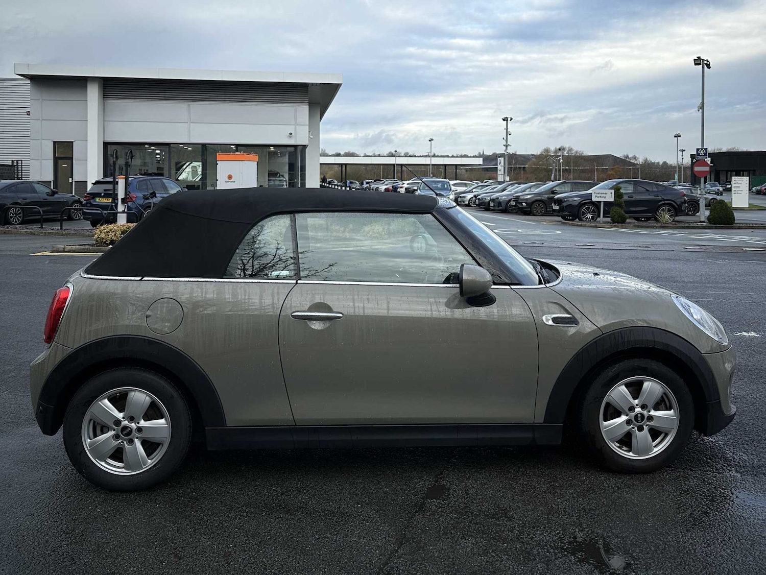 Used MINI Convertible 2019 for sale - 77487382: Photo 8