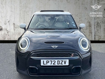 Used MINI Hatch 2023 for sale - 76596378: Photo